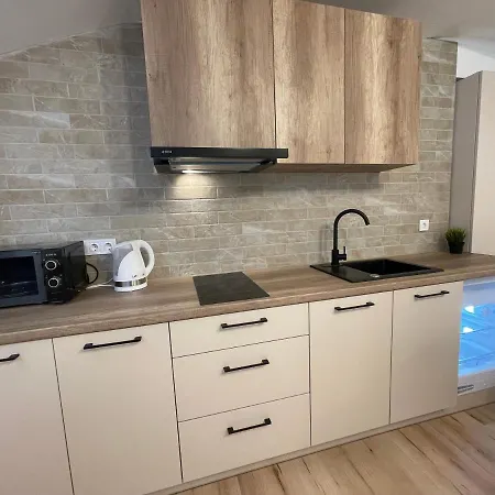 Modern In Center I 1 בית הארחה