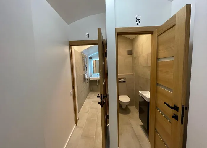 Modern In Center I 1